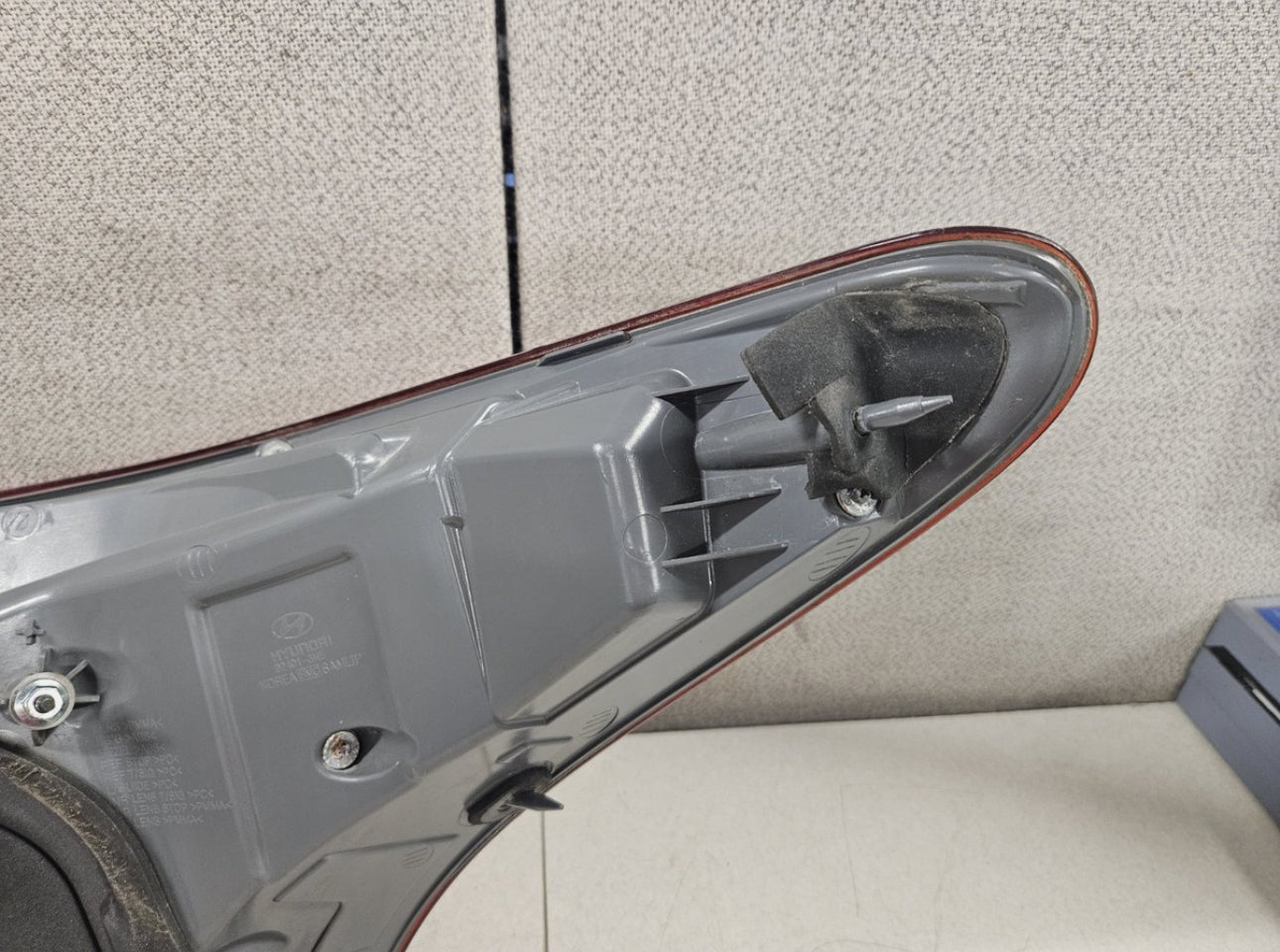 2014-2016 Hyundai Equus Left Driver LED Tail Light Lamp Assembly OEM 92401-3N510